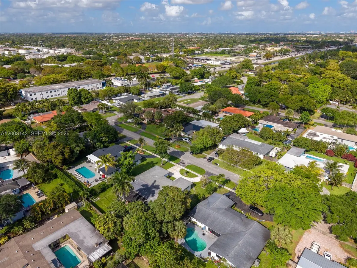 861 NW 67th Ave, Plantation, FL 33317 - #1