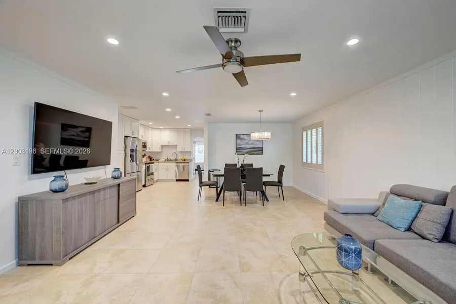 932 Polk St, Hollywood, FL 33019 - #3