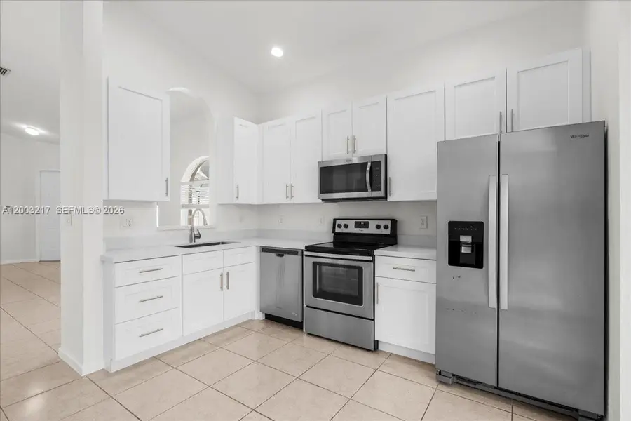 3954 NE 13th Dr, Homestead, FL 33033 - #2