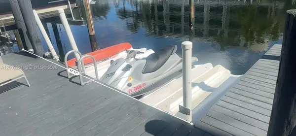 322 Hendricks Isle, Fort Lauderdale, FL 33301