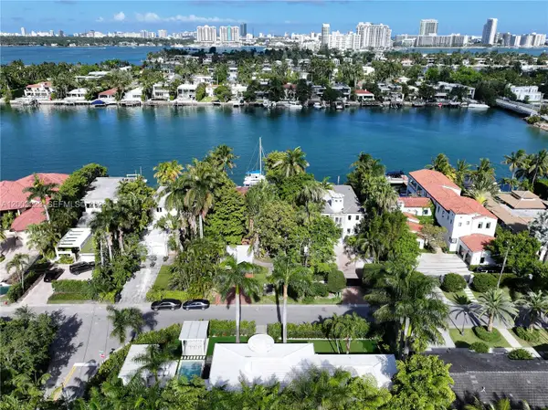 330 E San Marino Dr, Miami Beach, FL 33139