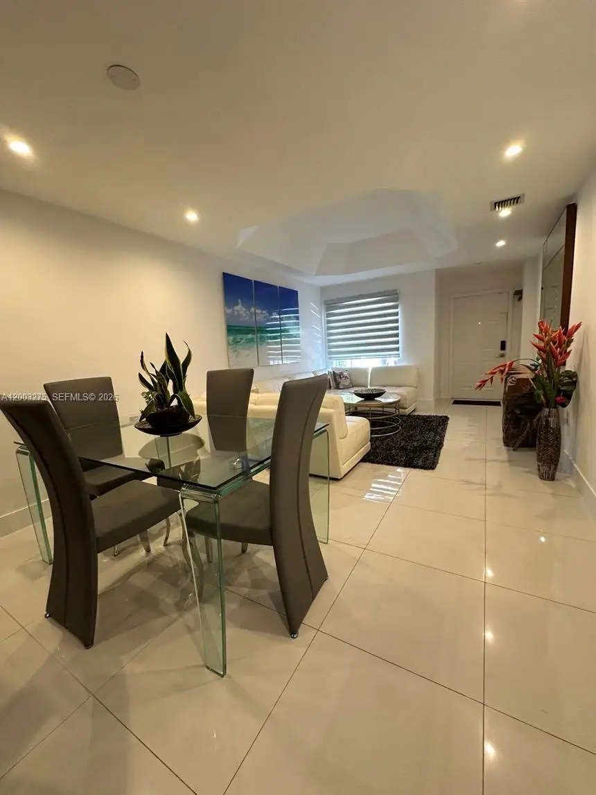 11521 NW 50th Ter, Doral, FL 33178 - #3