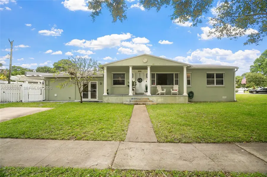 899 E Country Club Cir, Plantation, FL 33317 - #3