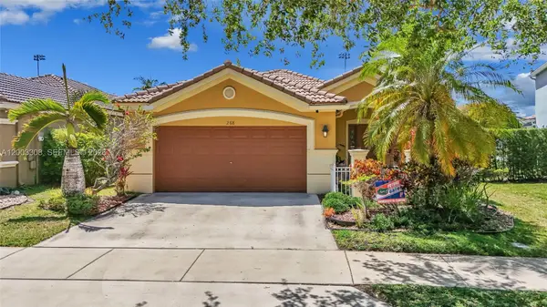 268 Conservation Dr, Weston, FL 33327