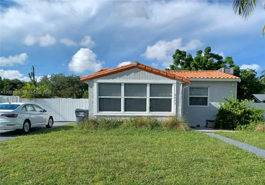 2471 Dewey St, Hollywood, FL 33020 - #2