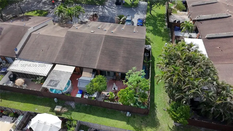 10331 Holly Ct, Pembroke Pines, FL 33026 - #3