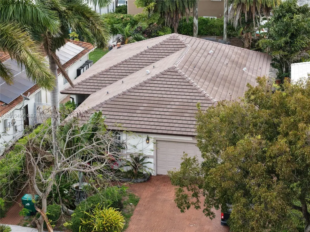 8746 NW 140th Ln, Miami Lakes, FL 33018 - #1