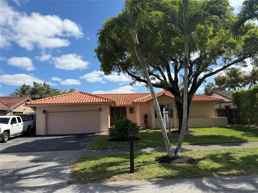 6010 NW 201st Ln, Hialeah, FL 33015 - #3