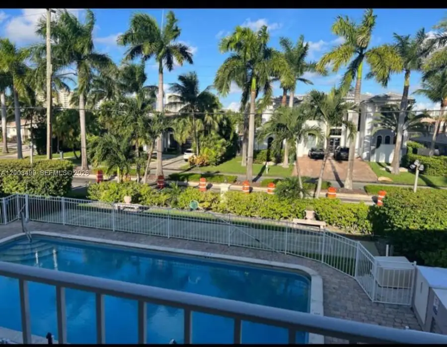 500 Layne Blvd #14, Hallandale Beach, FL 33009 - #2
