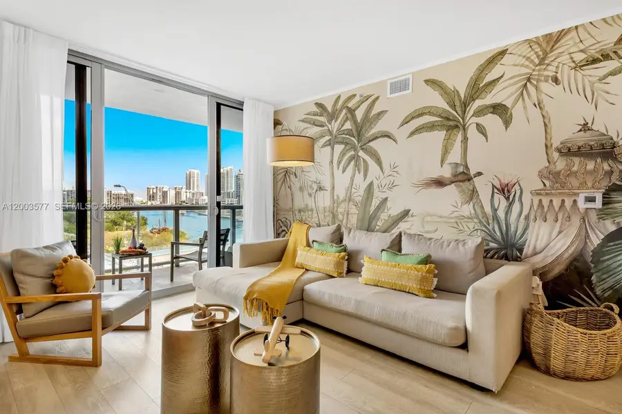 2602 E Hallandale Beach Blvd #R704, Hallandale Beach, FL 33009 - #2