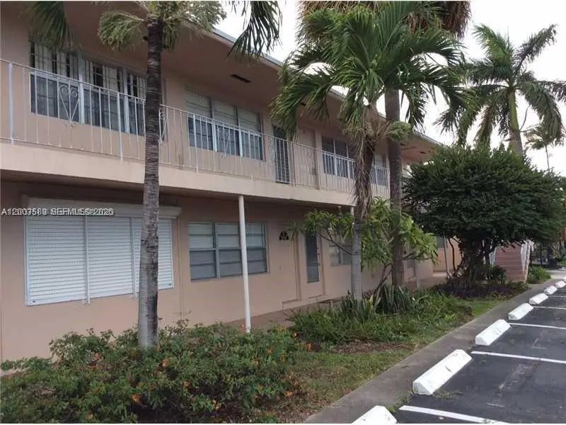230 SW 11th Ave #14, Hallandale Beach, FL 33009 - #1