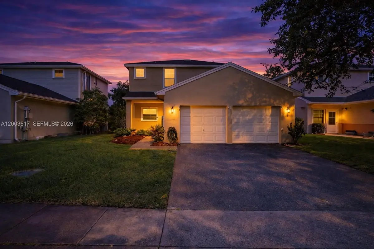 245 NW 207th Ter, Pembroke Pines, FL 33029 - #1