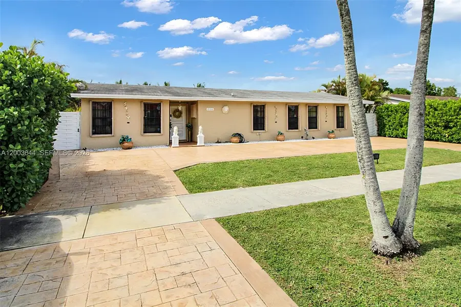 19100 SW 125th Ave, Miami, FL 33177 - #2