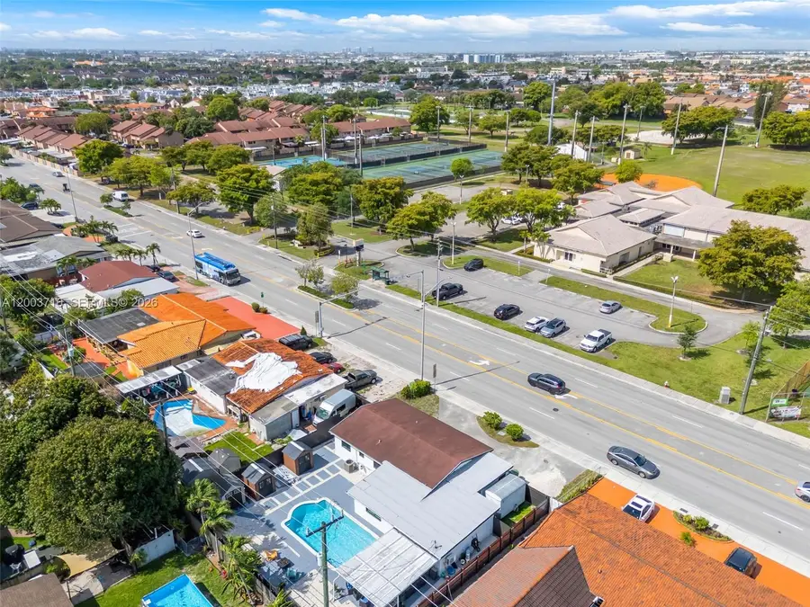 4211 W 8th Ave, Hialeah, FL 33012 - #2