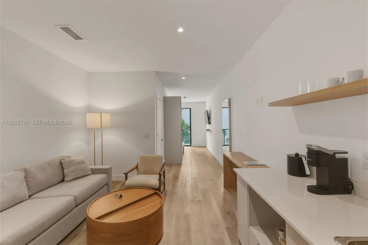 229 SW 9th St #502, Miami, FL 33130 - #1