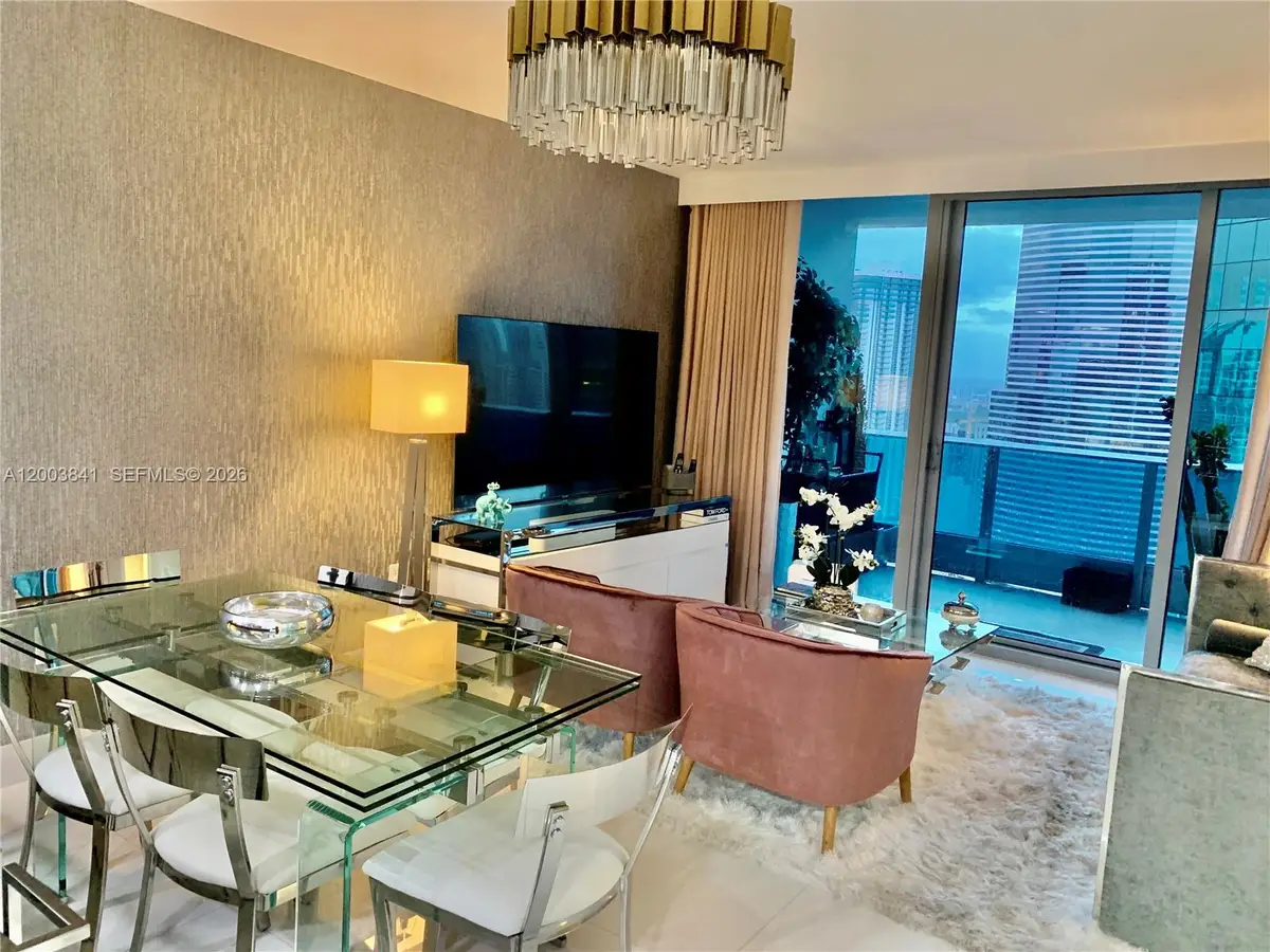 200 Biscayne Boulevard Way #4011, Miami, FL 33131 - #1