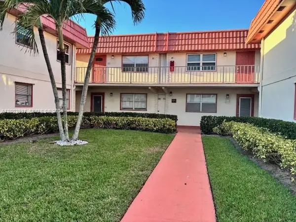 8 Saxony A #8, Delray Beach, FL 33446