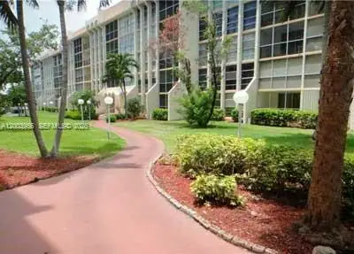 851 Three Islands Blvd #411, Hallandale Beach, FL 33009 - #3