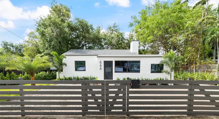666 NE 62nd St, Miami, FL 33138 - #3