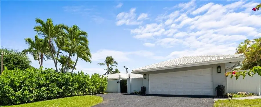 2632 NE 35th St, Fort Lauderdale, FL 33306 - #2