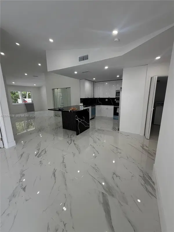 8981 SW 5th Ln, Miami, FL 33174