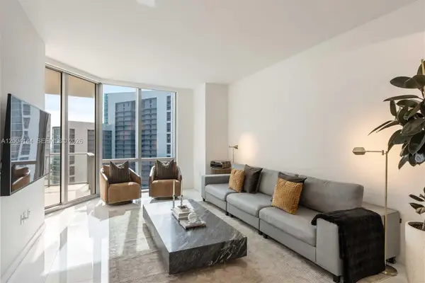 851 NE 1st Ave #4405, Miami, FL 33132