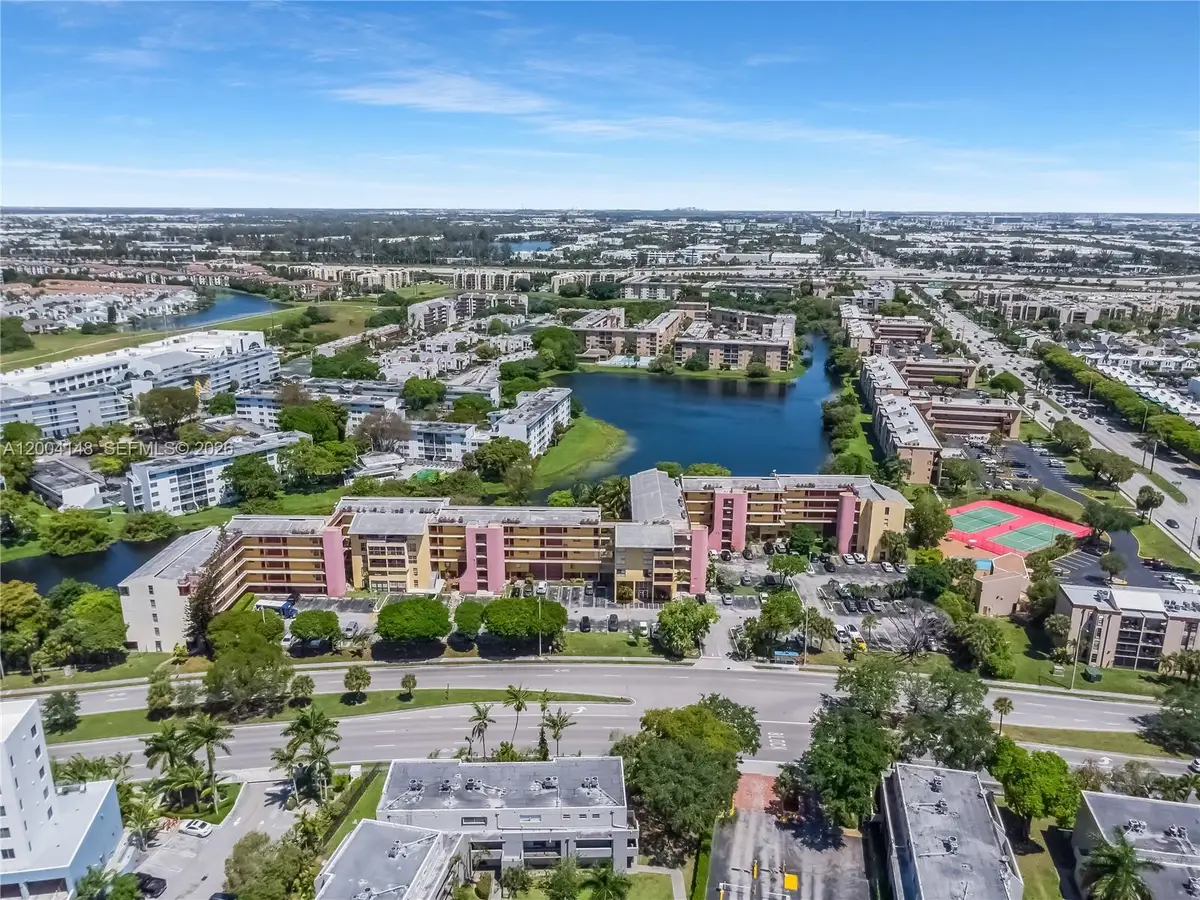 8775 Park Blvd #406, Miami, FL 33172 - #1