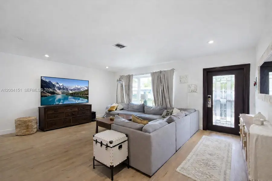 1426 Coolidge St, Hollywood, FL 33020 - #3