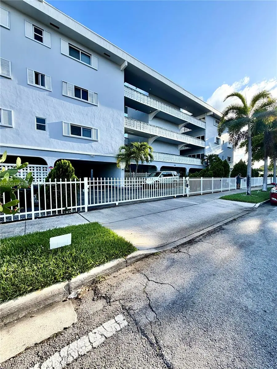 1818 Rodman St #3A, Hollywood, FL 33020 - #2
