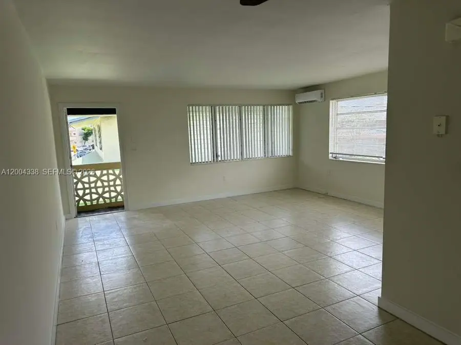 11925 NE 19th Dr #8, North Miami, FL 33181 - #2