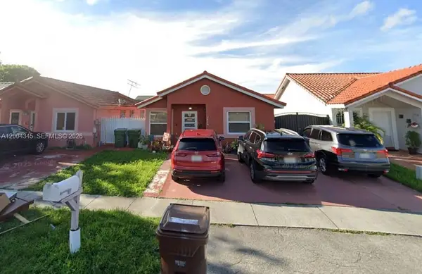 2514 W 74th St, Hialeah, FL 33016