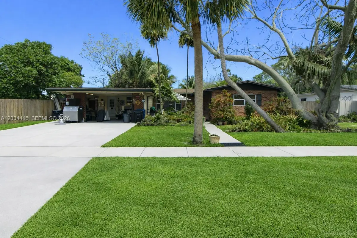 2048 SW 27th Ave, Fort Lauderdale, FL 33312 - #1