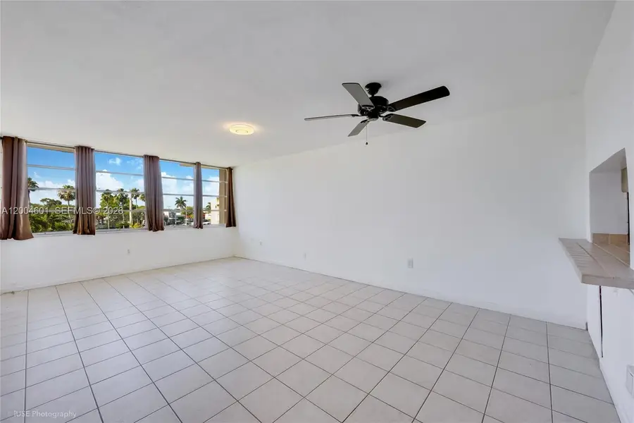 1551 NE Miami Gardens Dr #322, Miami, FL 33179 - #3