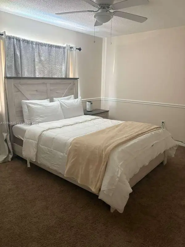 1822 Bough Avenue #4, Clearwater, FL 33760