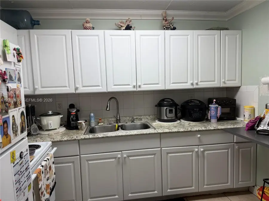 6950 W 6th Ave #412, Hialeah, FL 33014 - #2