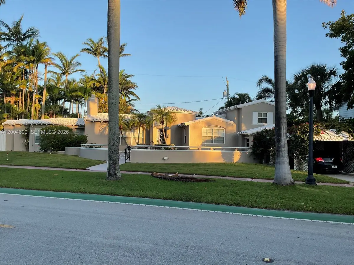 4320 Royal Palm Ave, Miami Beach, FL 33140 - #1
