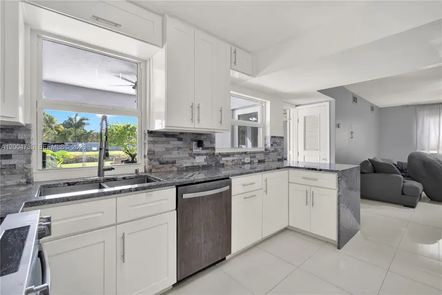 16070 SW 89th Ave Rd, Palmetto Bay, FL 33157 - #2