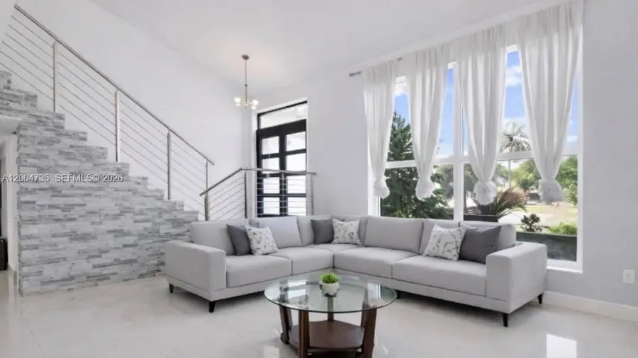 16070 SW 89th Ave Rd, Palmetto Bay, FL 33157 - #3