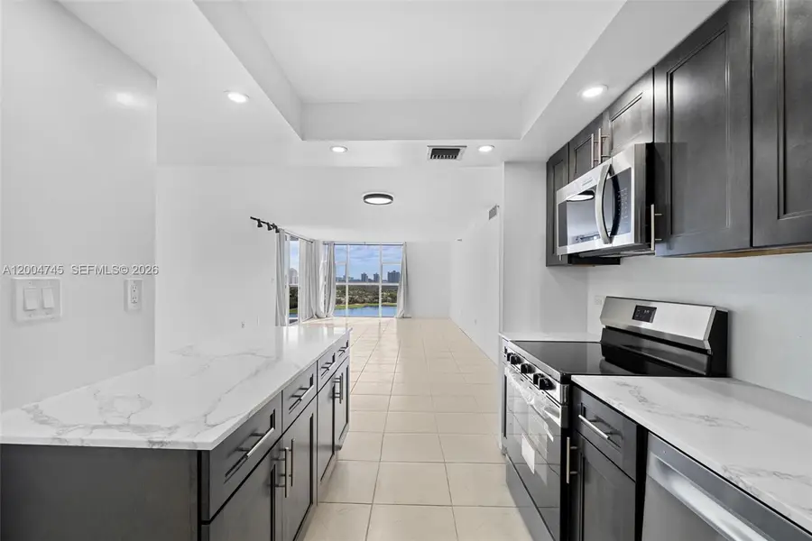 20505 E Country Club Dr #1938, Aventura, FL 33180 - #3