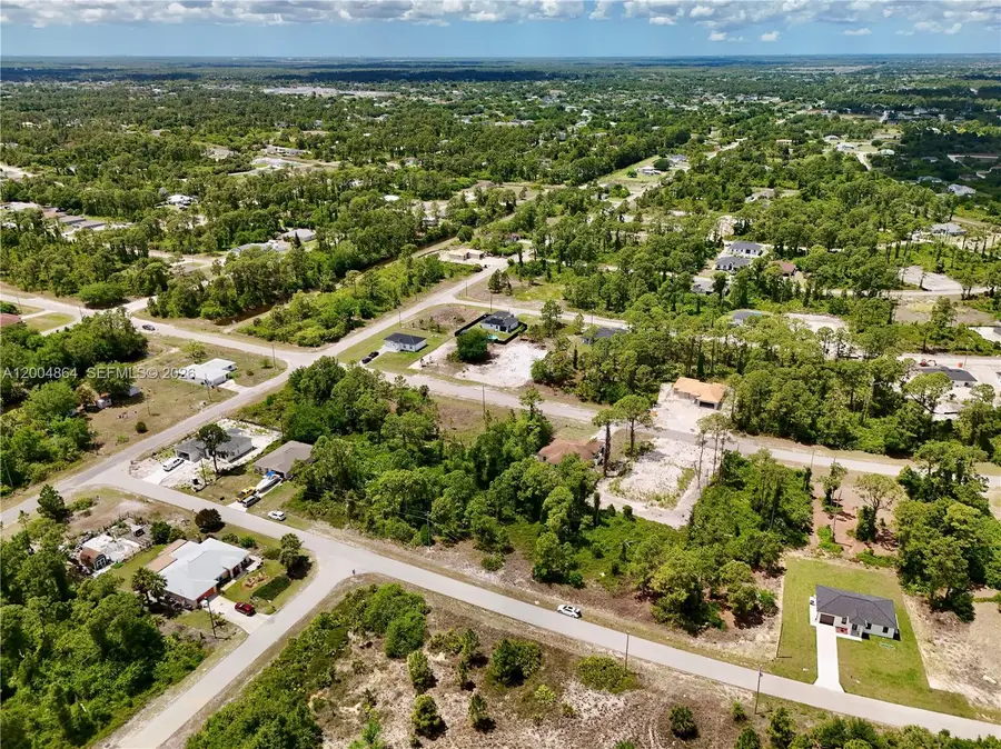 460 Norwood Ave S, Lehigh Acres, FL 33974 - #3