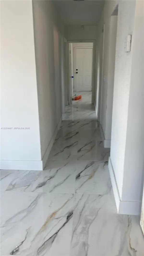 2381 NW 174th Ter, Miami Gardens, FL 33056