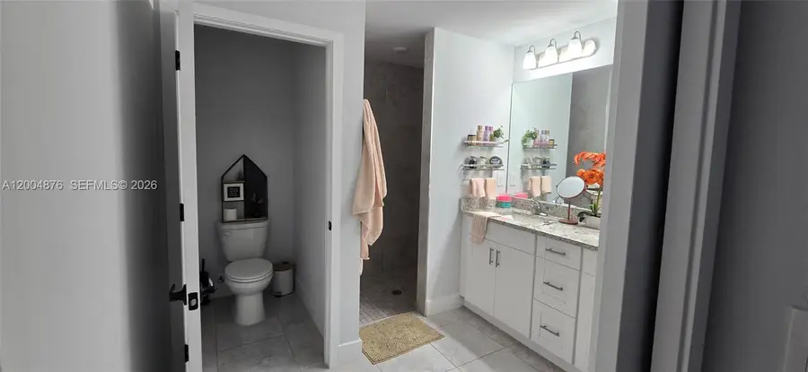 532 Paloma Ave., Lehigh Acres, FL 33974 - #3