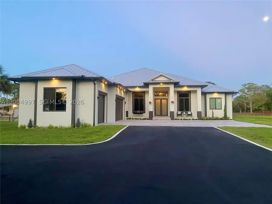 360 13th St Sw, Naples, FL 34117 - #3