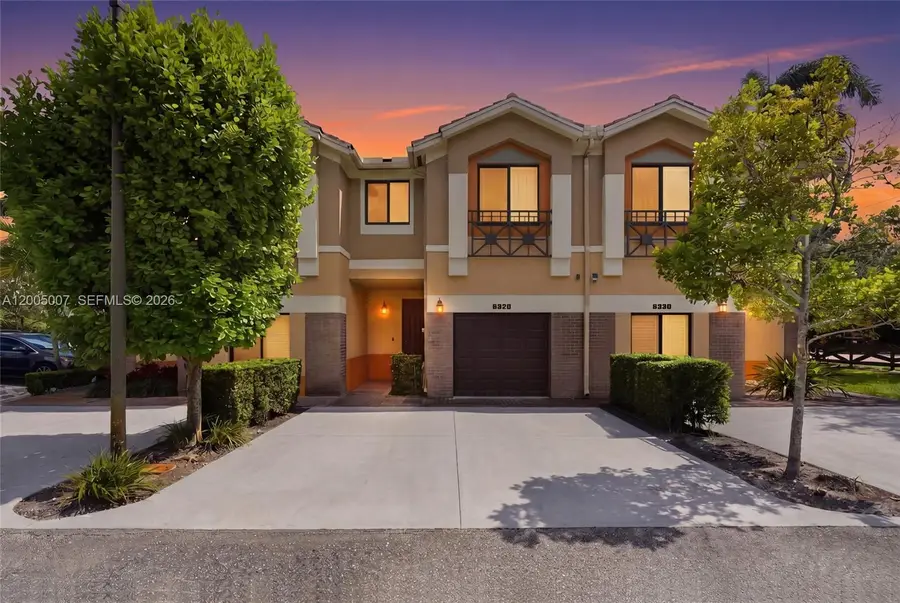 6320 S Station Sq, Davie, FL 33314 - #2