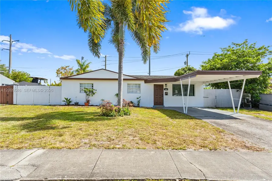 6408 Pierce St, Hollywood, FL 33024 - #3
