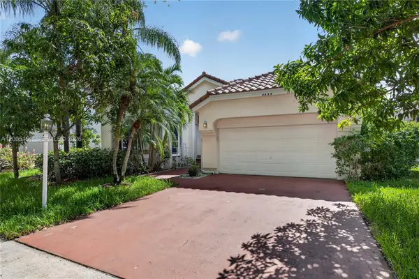 4033 Trenton Ave, Cooper City, FL 33026
