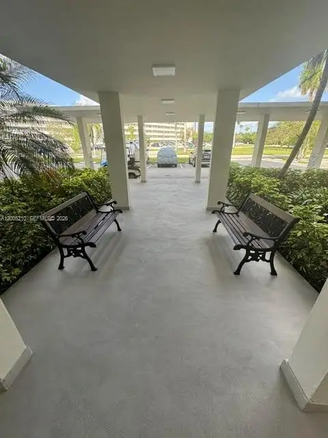 2861 Leonard Dr #F514, Aventura, FL 33160 - #3
