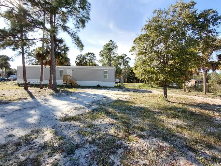 630 S Trebol Street, Clewiston, FL 33440 - #3