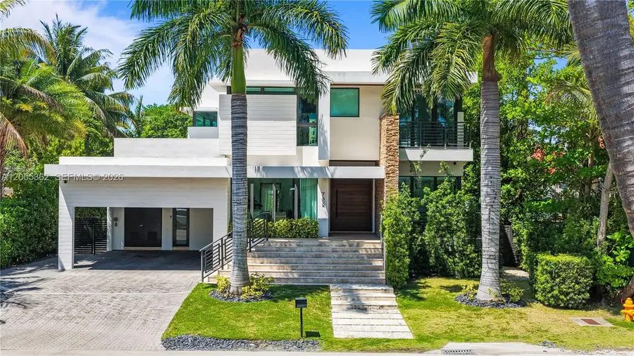 762 Fernwood Rd, Key Biscayne, FL 33149 - #3