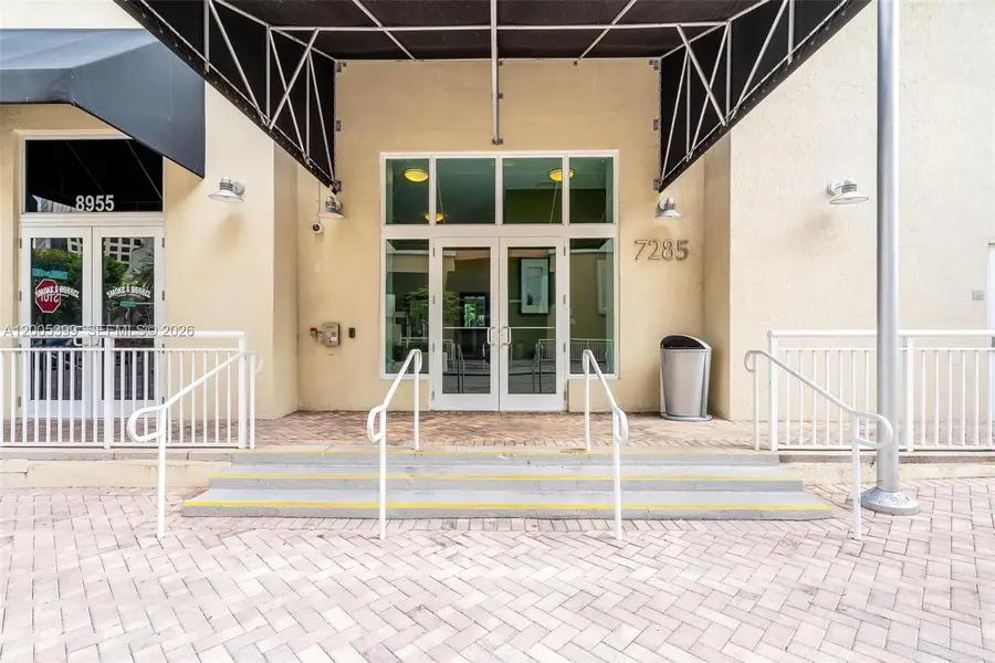7285 SW 90th St #D414, Miami, FL 33156 - #3
